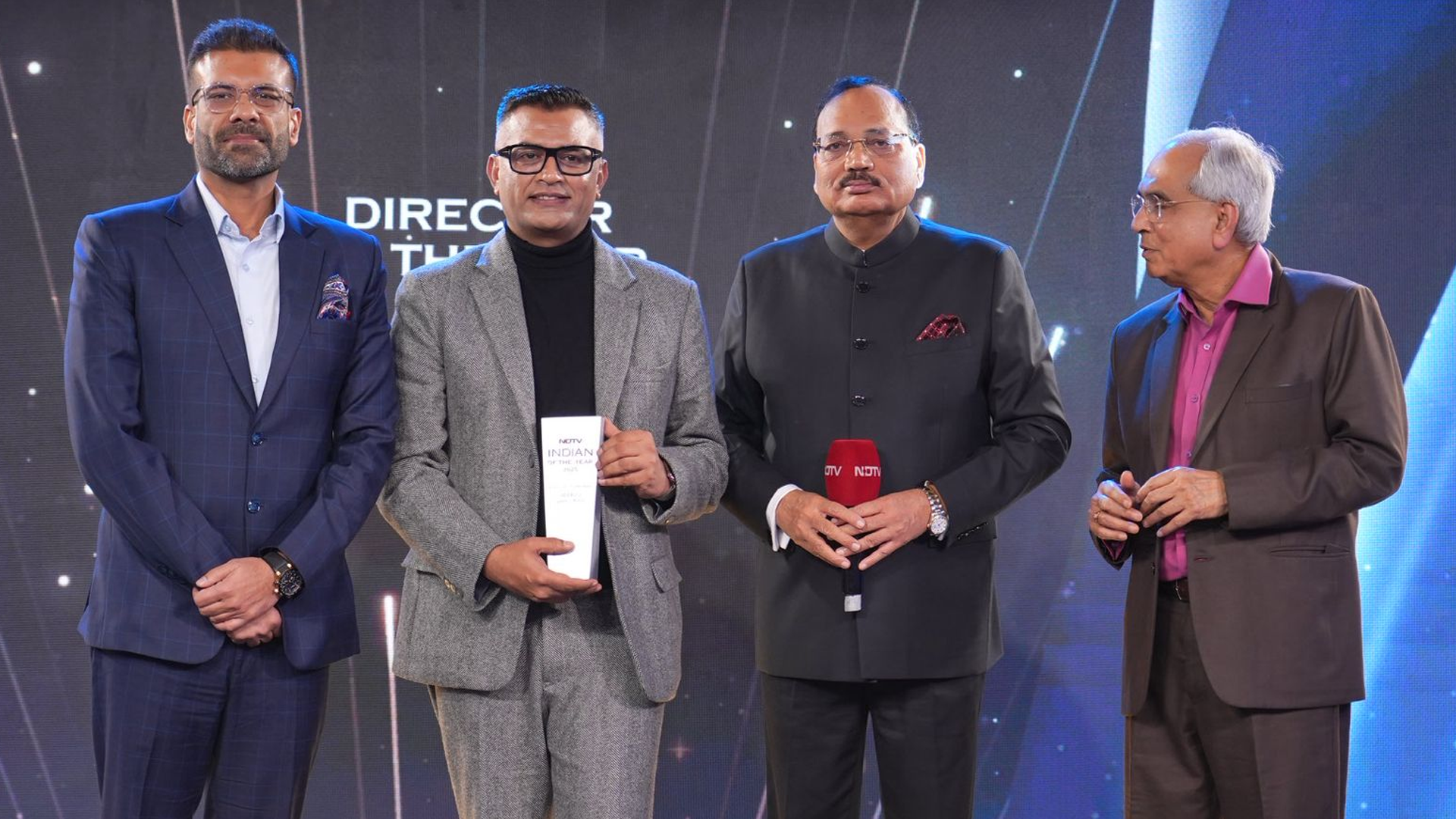 Gallant Felicitates Director: Neeraj Ghaywan's Homebound Impact!