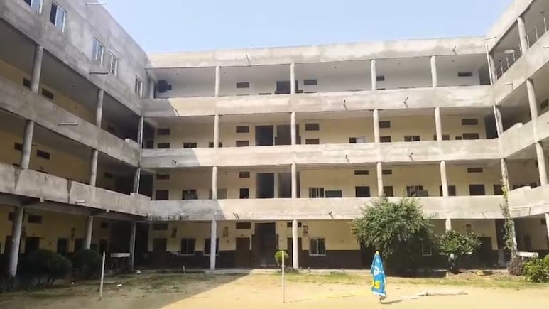 भिंड में प्राइवेट कॉलेज में फर्जीवाड़ा, 100 कॉलेजों की जांच, फर्जी स्टाफ–फर्जी बिल्डिंग...कलेक्टर मीणा ने मंगाई रिपोर्ट