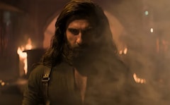 Ranveer Singh's <i>Dhurandhar</i> Gets Midnight Shows Amid Massive Demand