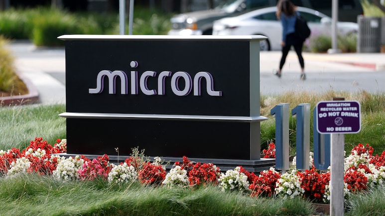 RAM Crisis Worsening? Micron Stops Selling Memory To Consumers For AI Clients