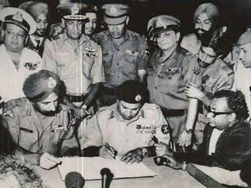 Vijay Diwas: वीरता, शौर्य और पराक्रम को नमन, भारतीय सेना की पाकिस्तान पर ऐतिहासिक 'विजय' की यादें