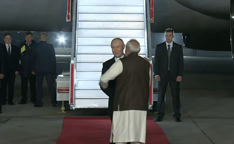 पुतिन का शानदार स्वागत... पीएम मोदी खुद पहुंचे एयरपोर्ट, फिर एक ही कार से हुए रवाना, VIDEO में देखिए