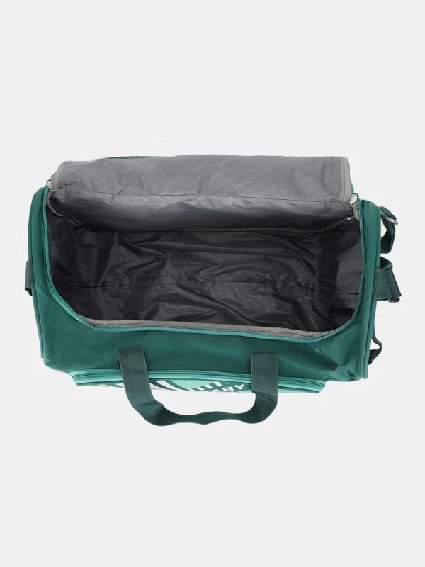 10 Outdoor Travel Essentials That Make Every Adventure Effortless 10 Outdoor Travel Essentials That Make Every Adventure Effortless