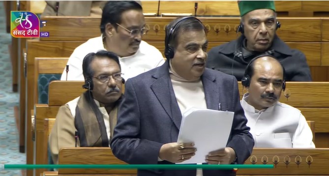 5 लाख हादसे, युद्ध से ज्यादा सड़कों पर मर रहे...रोड एक्सिडेंट से मौतों पर संसद में गडकरी का छलक गया दर्द