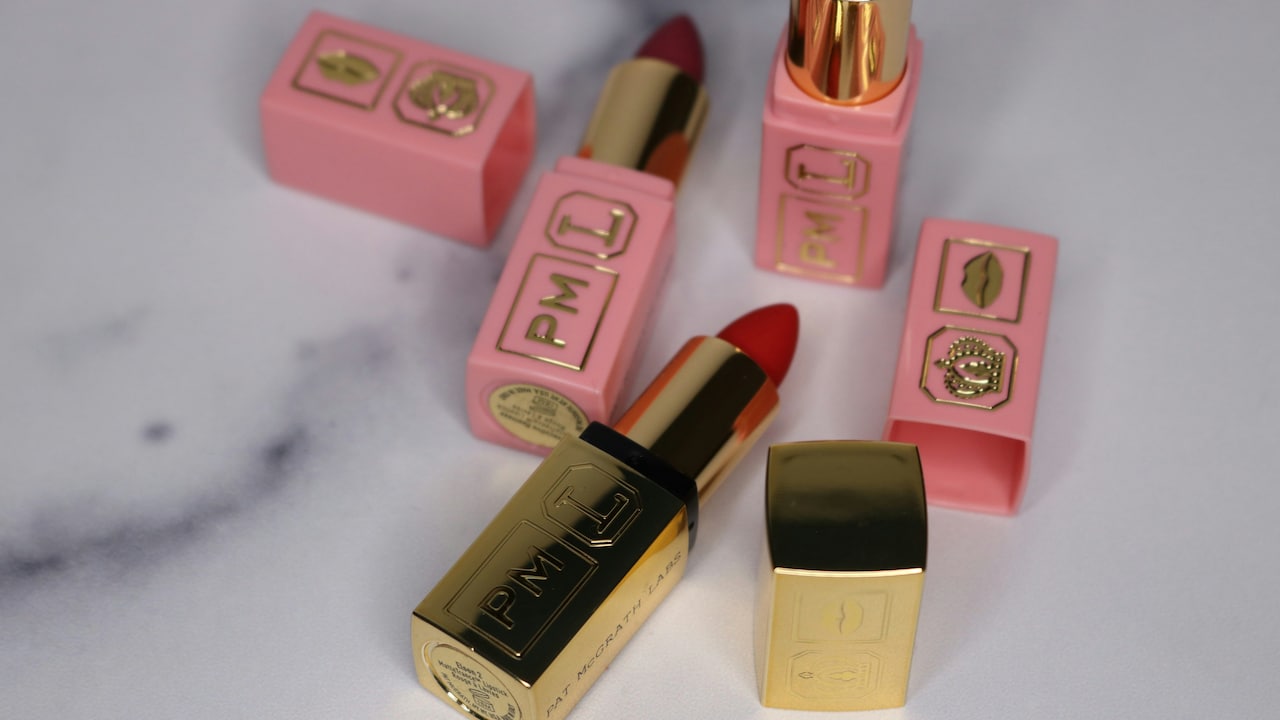 Top 5 Matte Lipsticks Under ₹500 With High Pigment And Low Dryness