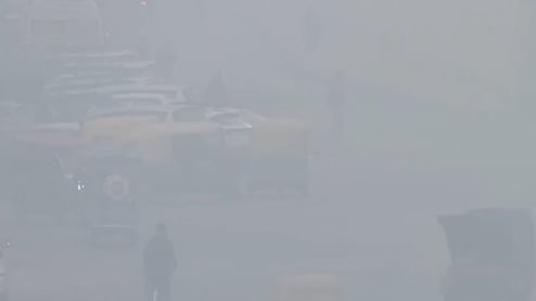 दिल्ली में मौसम का डबल अटैक, चांदनी चौक से वजीरपुर तक हालत खराब, 18 इलाकों में AQI 400 के पार