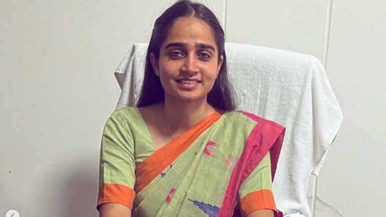 Success story: 'IAS मतलब जिले का बॉस', बचपन में सुनी ये बात, और 22 साल में सुलोचना मीणा ने पहली बार में UPSC किया क्रैक