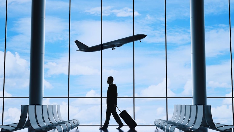 31 डिसेंबर सेलिब्रेशनसाठी कोकणातून सुसाट प्रवास; नाताळ, नववर्षात विमानप्रवास स्वस्त