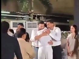 Watch: Sonu Nigam Consoles Emotional Sunny-Bobby Deol At Dharmendra's Prayer Meet