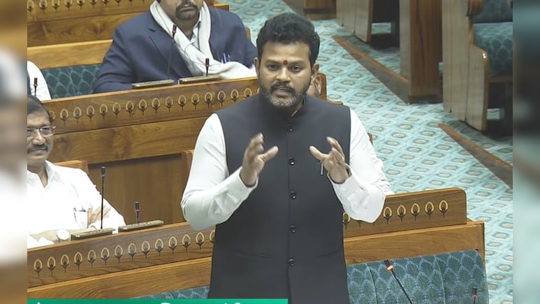 'पूरे साल के लिए एयर फेयर पर कैपिंग नहीं लगा सकता', लोकसभा में बोले राम मोहन नायडू