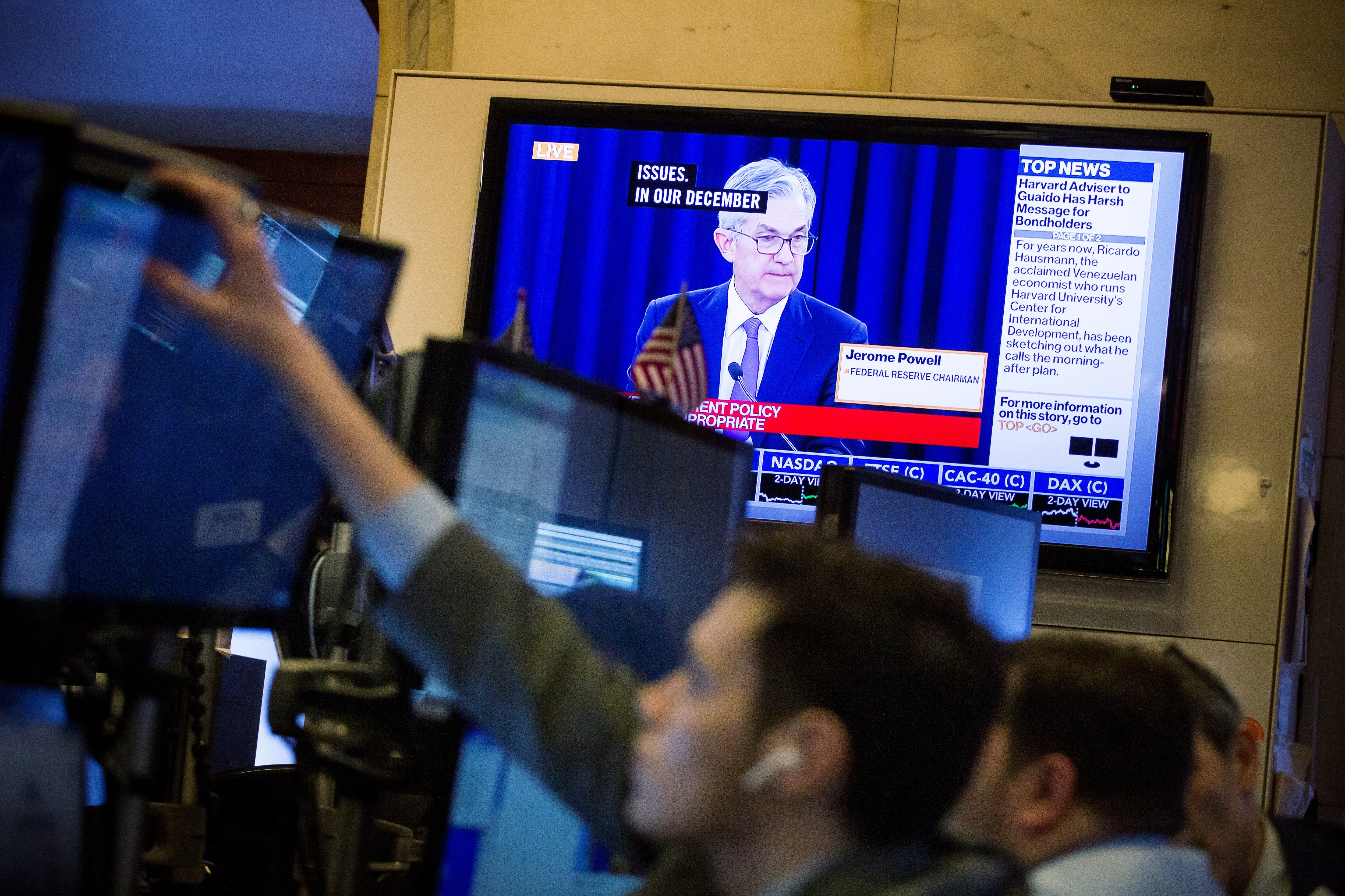 Traders Position for a Fed Pause, Start Unwinding Cut Wagers