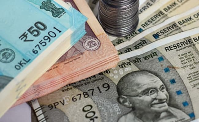 Rupee Closes 21 Paise Lower At 81.38 Against US Dollar