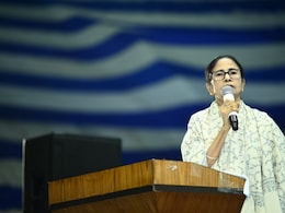 ममता की हुंकार- अल्पसंख्यक एकजुट हों, बंगाल के बाद हम BJP से दिल्ली छीन लेंगे