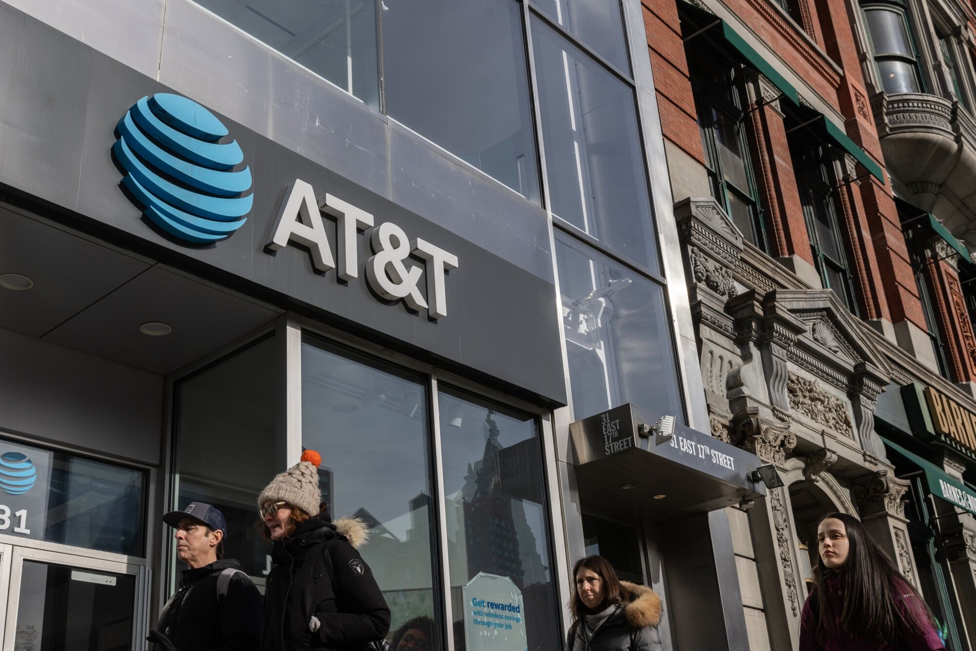 FCC Says It&rsquo;s Investigating Massive Breach Of AT&T Customer Data