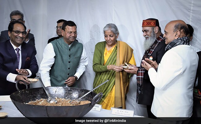 Union Budget: <i>Halwa</i> Ceremony Held After Year's Gap Due To Covid