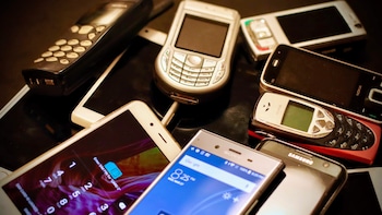 Smartphones Now India's Top Export Category, Overseas Shipment Worth $30 Billion In 2025