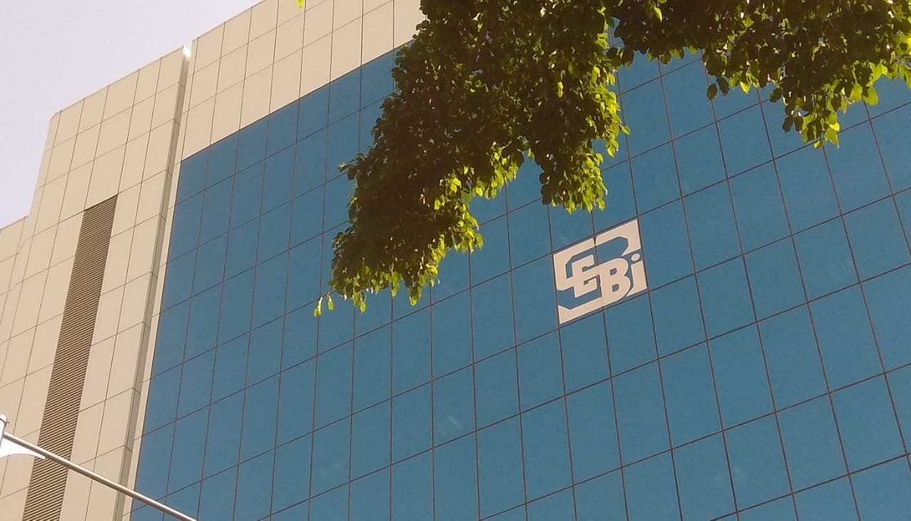 SEBI Says Mutual Funds Must Assign Risk Label To Every Scheme