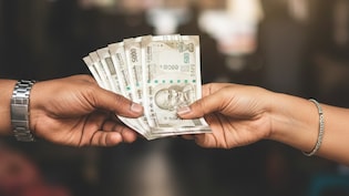 Haryana: विजिलेंस टीम के शिकंजे में फंसी महिला ASI, 33000 रुपये रिश्वत लेते रंगे हाथ गिरफ्तार