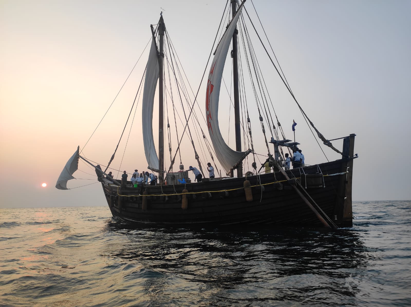 बिना इंजन का जहाज INSV Kaundinya भारत से ओमान जाएगा, रक्षामंत्री दिखाएंगे हरी झंडी