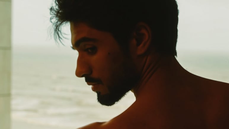 बिग बॉस के कंटेस्टेंट रहे इस टीवी एक्टर की कार का हुआ एक्सिडेंट, बुरी तरह डैमेज हुई लग्जरी कार