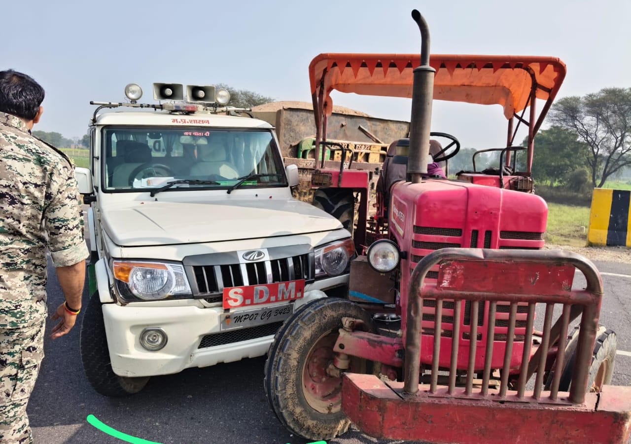 Madhya Pradesh Sand Mafia Rams Official Vehicle in Violent Confrontation with SDM