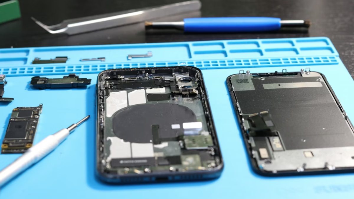 फ्री मोबाइल रिपेयर! Google ने अनाउंस किया नया प्रोग्राम, खराबी पाए जाने पर मिलेगा मुफ्त रिप्लेसमेंट