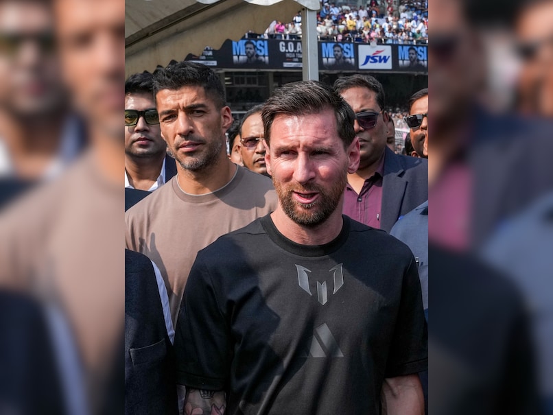 How Lionel Messi Reacted Amid Salt Lake Stadium Chaos - "Looked Confused, Bemused," Says Report