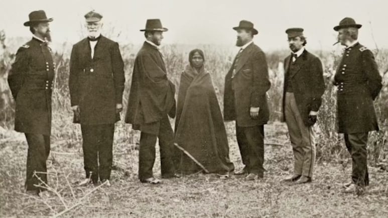 150 साल पुरानी फोटो ने खोली अमेरिकी इतिहास की परतें, तस्वीर में सबके नाम थे, बस इस लड़की का नहीं!