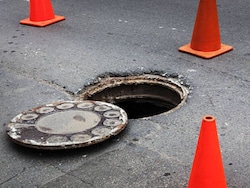 Out For Family Dinner, Man, 40, Dies After Falling Into Manhole In Gujarat