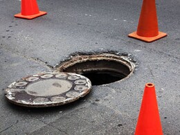 Out For Family Dinner, Man, 40, Dies After Falling Into Manhole In Gujarat