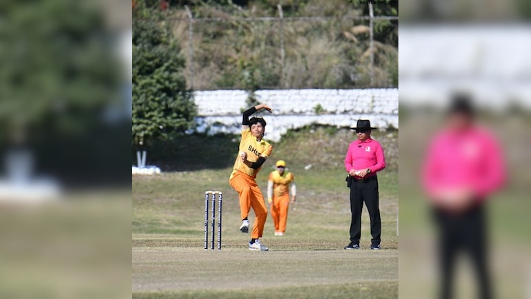 भूटान के गेंदबाज ने बना दिया वर्ल्ड रिकॉर्ड, T20 इंटरनेशनल में ऐसा कारनामा कर विश्व क्रिकेट को चौंकाया