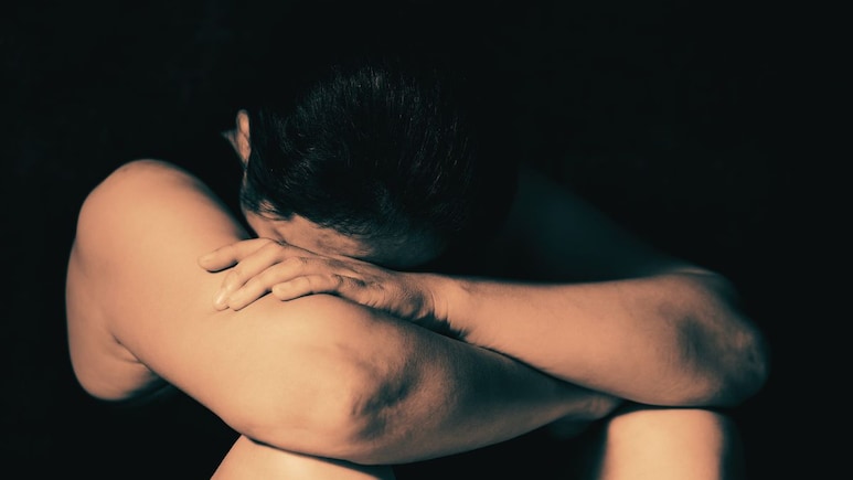 Thane News : ठाण्यातील संतापजनक प्रकार; फॅमिली कोर्टाच्या आवारात महिलेवर सामूहिक अत्याचार