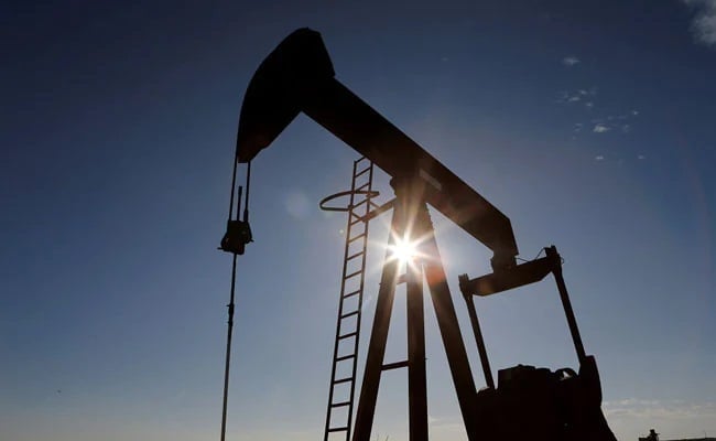 Global Crude Oil Price Inches Up On Manufacturing Data, Surge In Demand