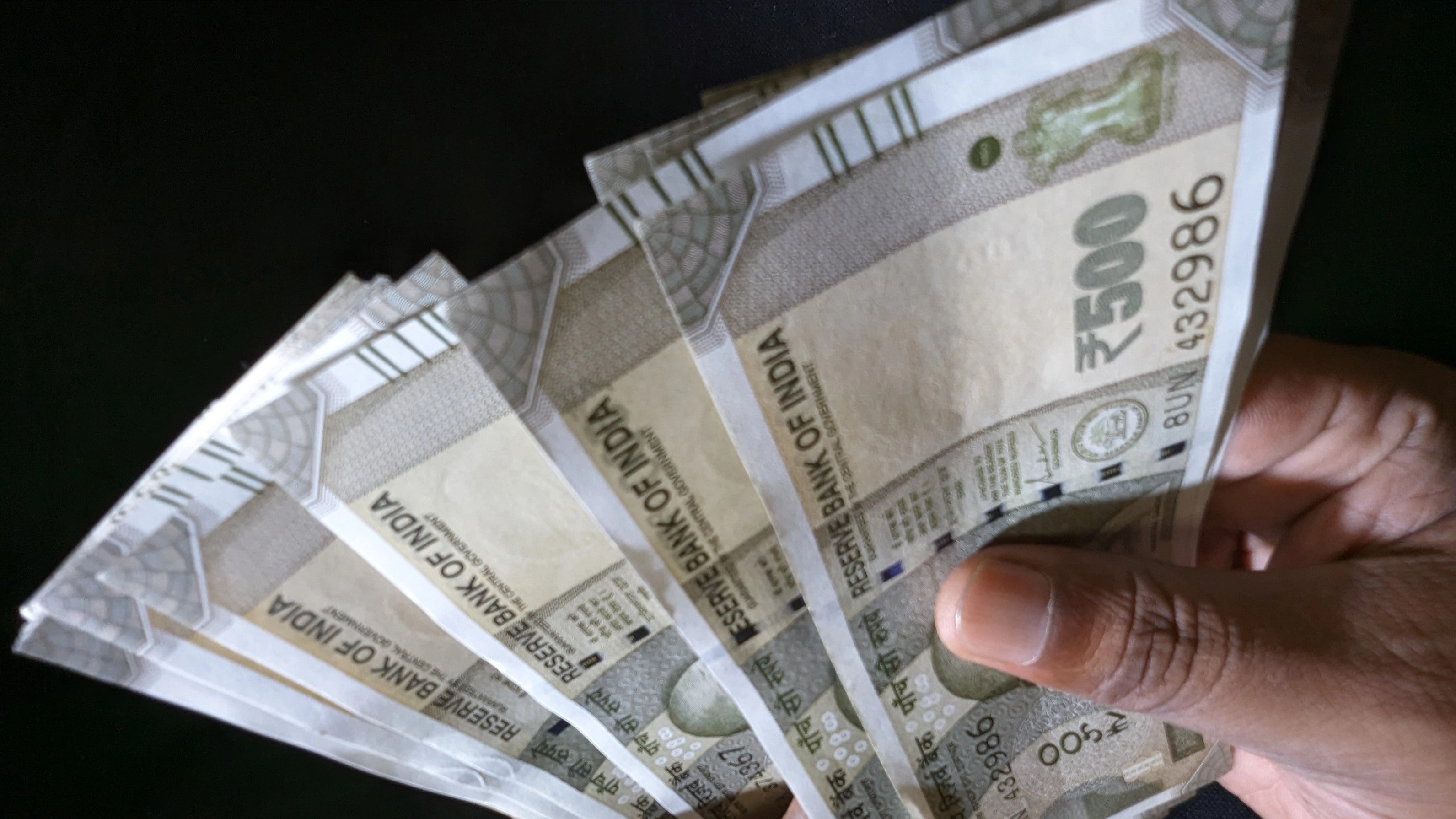 Rupee Tests 90-Per-US Dollar Level As RBI Announces $5-Billion Buy-Sell Swap