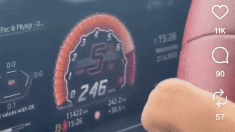 Mumbai News : 80 सेकंदात 5 किलोमीटर; सी-लिंकवर मृत्यूचा खेळ; 250 किमीच्या गतीने धावली लँबर्गिनी, भयंकर Video