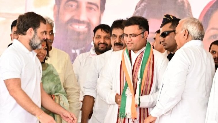 Haryana Elections: Ashok Tanwar Returns To Congress At Rahul Gandhi's Rally