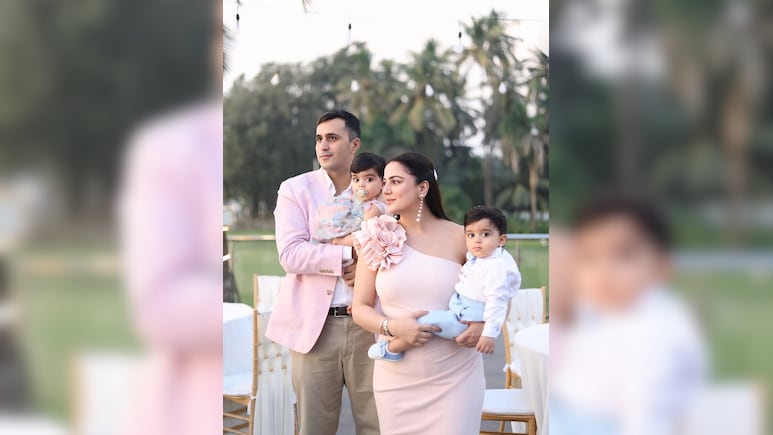 श्रद्धा आर्या ने दिखाया ट्विंस का चेहरा, जुड़वा बच्चों के पहले बर्थडे पर शेयर किया पोस्ट