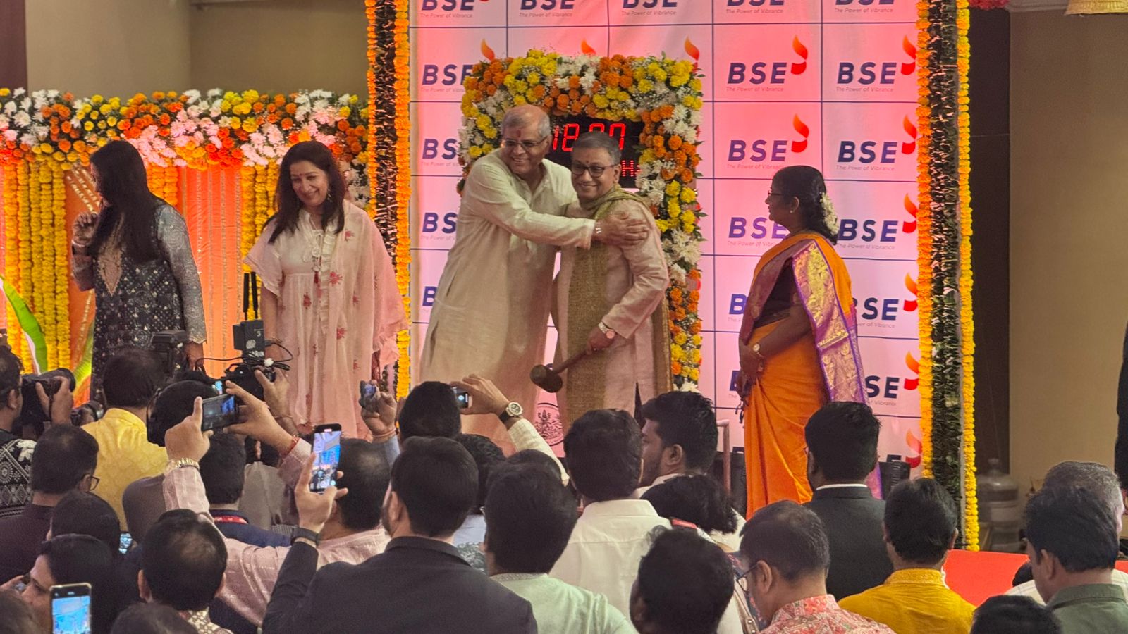 Diwali Muhurat Trading 2024: Nifty, Sensex Rebound As M&M,ONGC Lead In Samvat 2081 Session