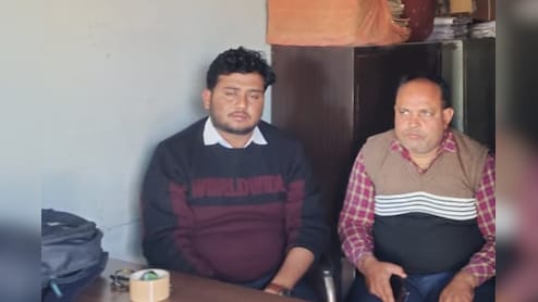 जमीन का नामांतरण खोलने की एवज में पटवारी ने मांगी रिश्वत, एसीबी ने रंगे हाथ किया गिरफ्तार