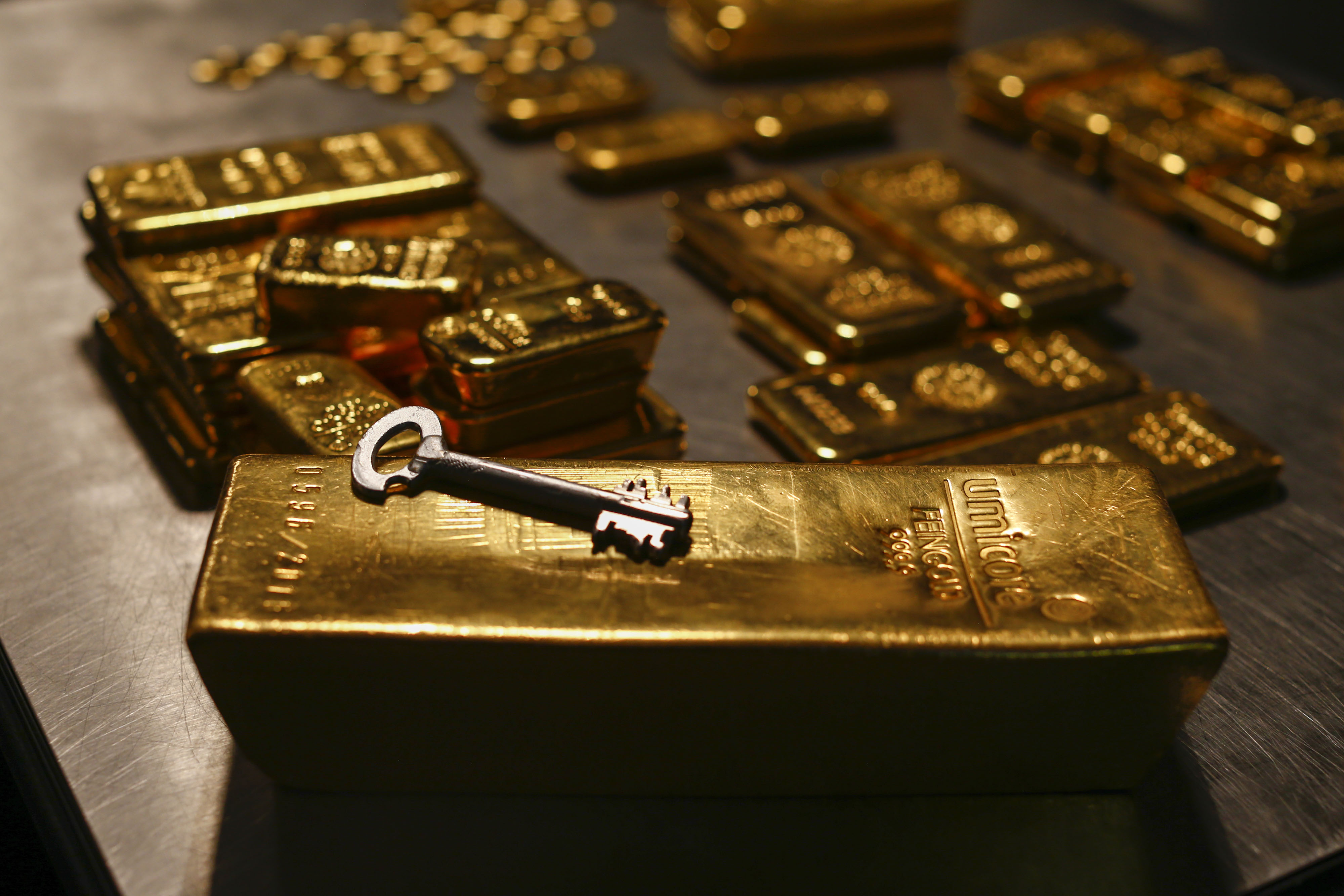 The Mutual Fund Show: Best Investment Options To Substitute Physical Gold