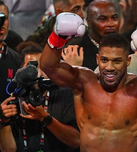 Anthony Joshua Returns To Britain After Car Crash That Killed Two Friends In Nigeria