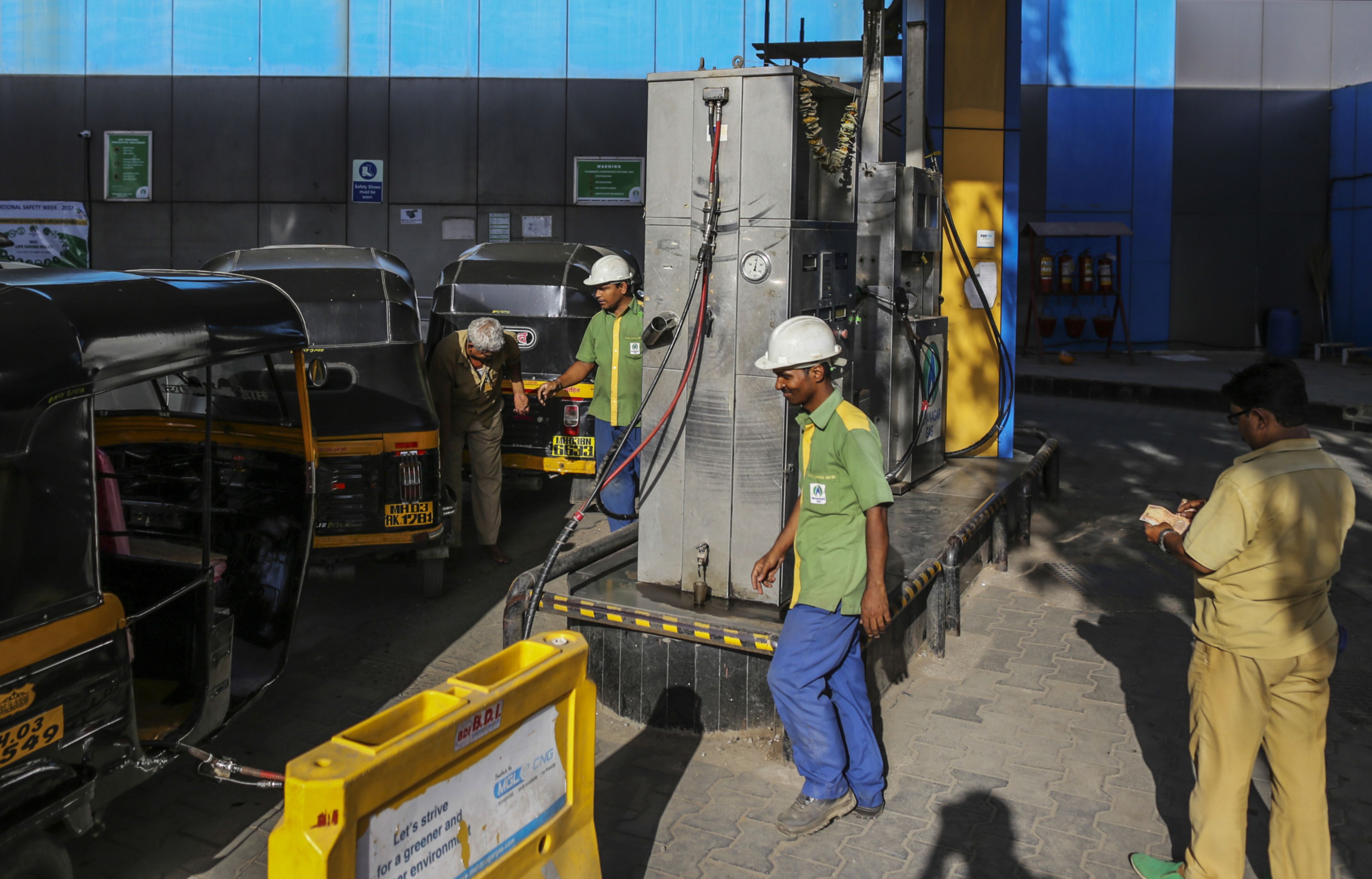 Dolat Capital: Mahanagar Gas Q1 Review - Volume De-Growth With Low Realisations And Lower Gas Cost