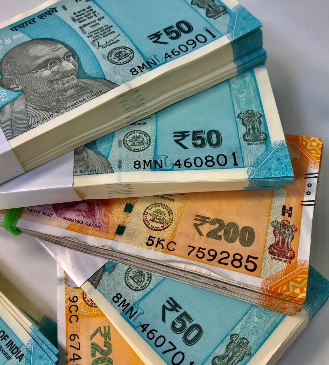 Bajaj Finance Gets A 'Neutral' Rating From Motilal Oswal After Its Investors Day, Here's Why