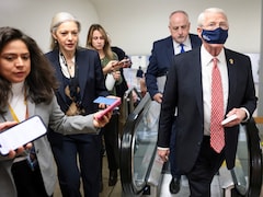 US Lawmakers To Force Vote On War Powers If Trump Attacks Venezuela