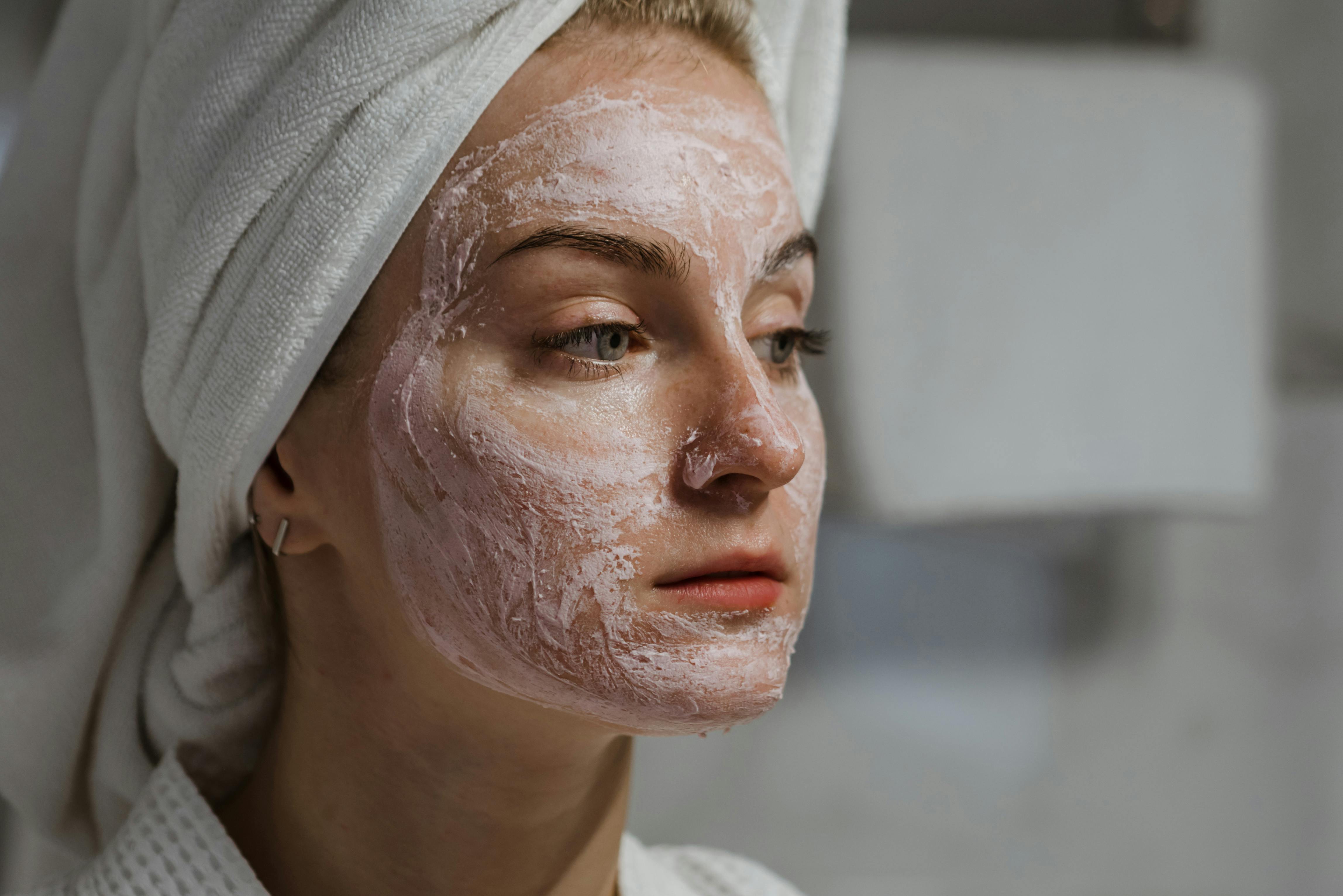 From Salicylic To Retinol: Dermatologist Shares How To Begin Your Active Skincare Routine