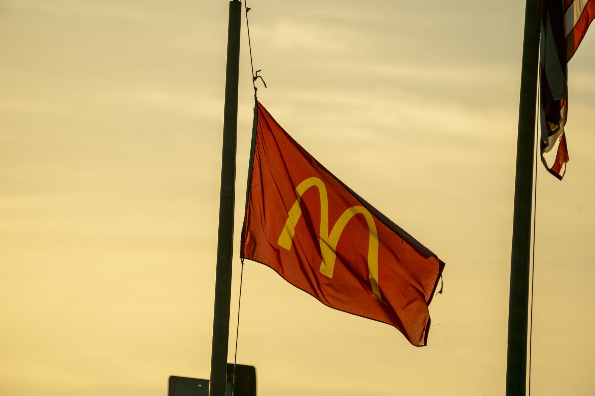 McDonald&rsquo;s Reduces Some Employees&rsquo; Compensation Amid Job Cuts