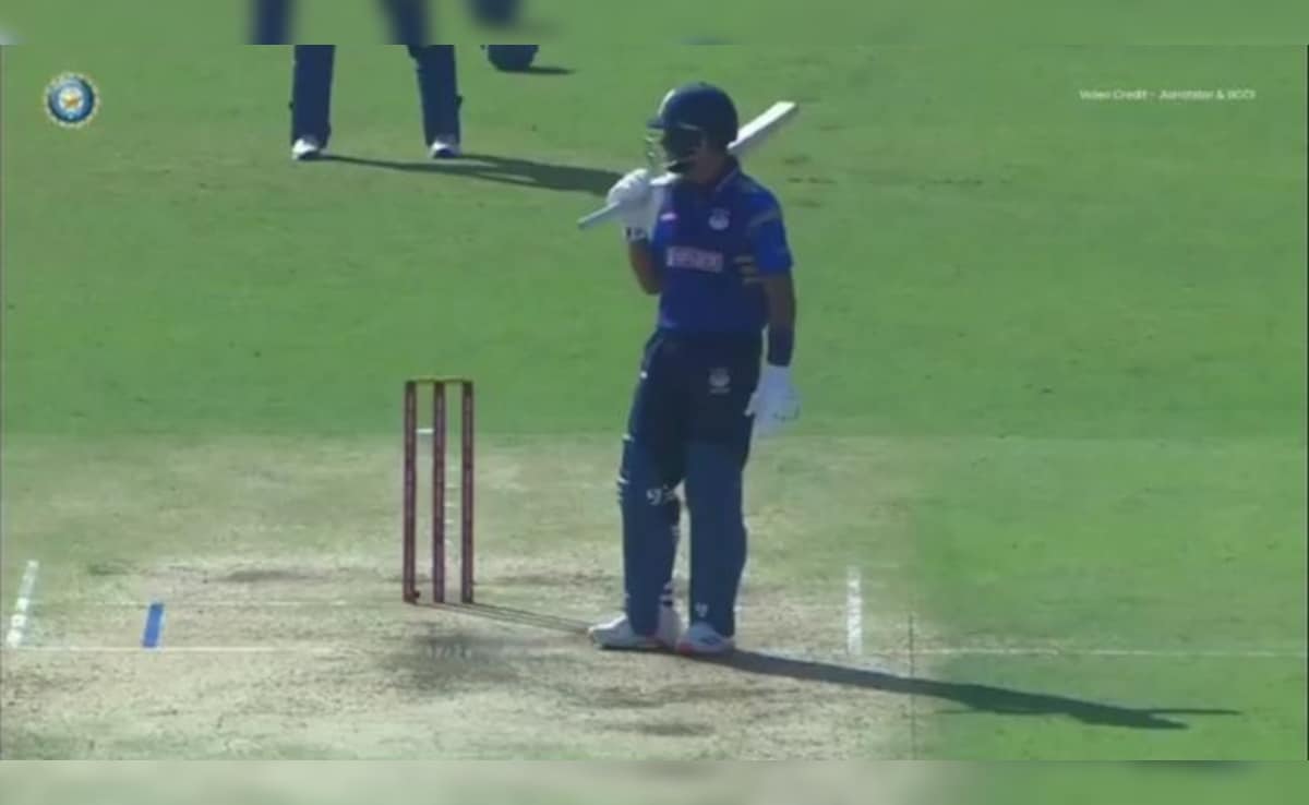 Vijay Hazare Trophy: 15 चौके, 8 छक्के,  ध्रुव जुरेल ने मचाया कोहराम, गेंदबाजों की जमकर धुनाई,  ठोक डाले 160 रन