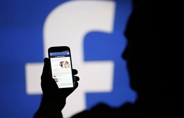 Facebook Vice President of Product Management Resigns