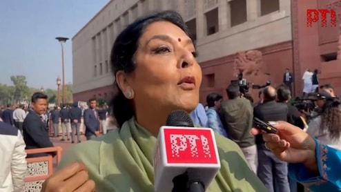 भौं-भौं.. मैं और क्या बोलूं? कुत्ता विवाद पर संसद भवन में रेणुका चौधरी का अलग ही रूप