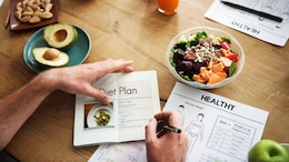 Health Resolutions 2026: How To Stick To Your Weight Loss Diet Plan